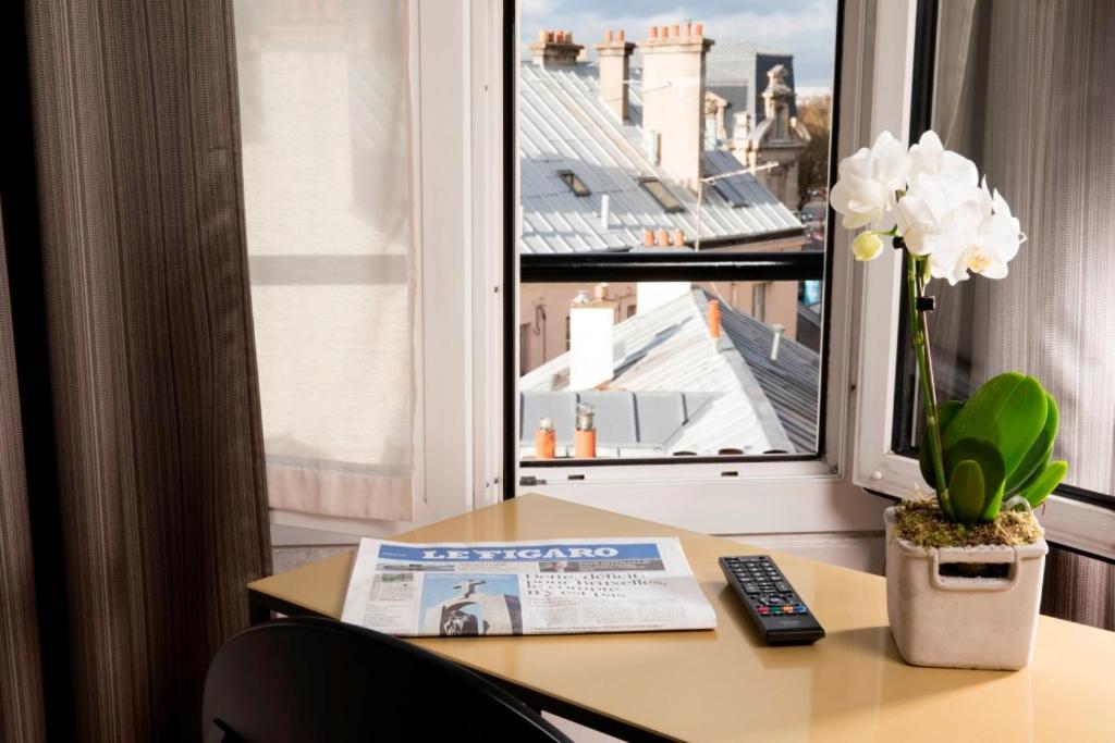 A L'Hotel Des Roys Versailles Luaran gambar