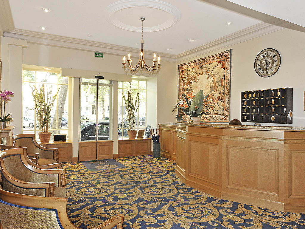A L'Hotel Des Roys Versailles Luaran gambar