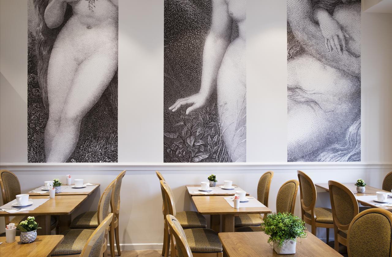 A L'Hotel Des Roys Versailles Luaran gambar